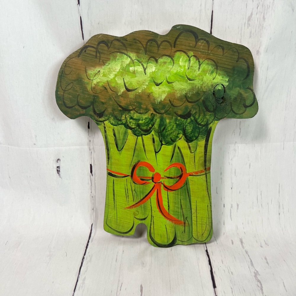 Vintage Valley Originals Hand Painted Wooden Broccoli Wall Decor Kitchen Sign